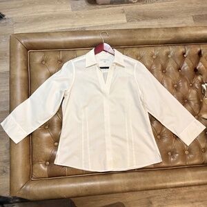 Foxcroft Women Non-Iron Fitted White Button Up Shirt Size 14 Work Blouse